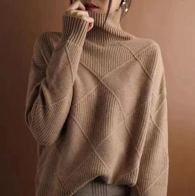 ARIA | TEXTURED TURTLENECK KNIT SWEATER
