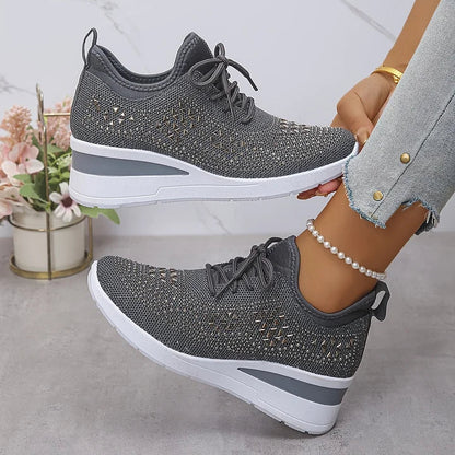 MALOU | LIGHTWEIGHT ORTHOPEDIC SNEAKERS